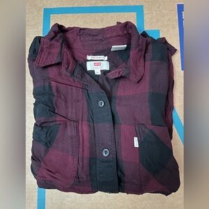 Levi’s Burgundy and Black Button Down Boyfriend Fit Shirt. Size XS Women